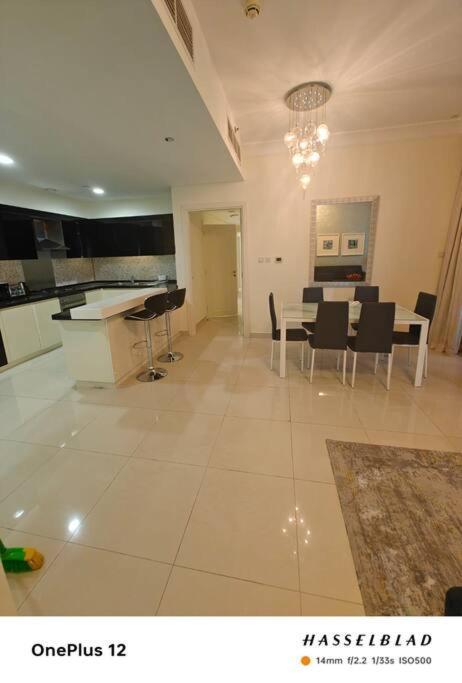 Luxurious 500 Meters Next To Mall Appartement *