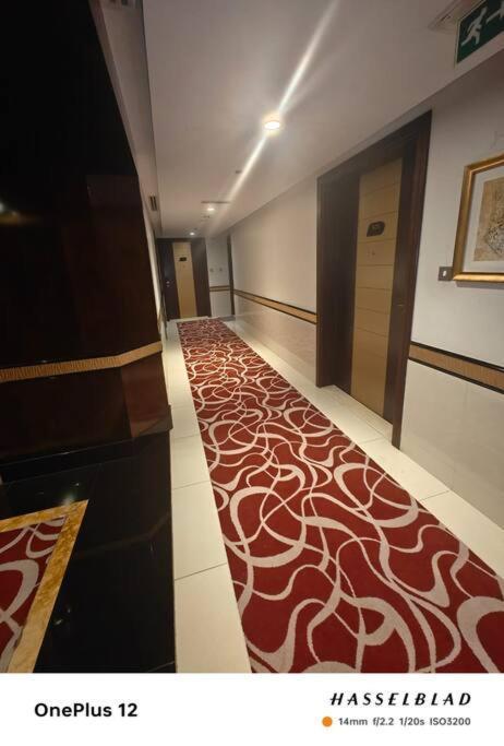 Appartement Luxurious 500 Meters Next To Mall