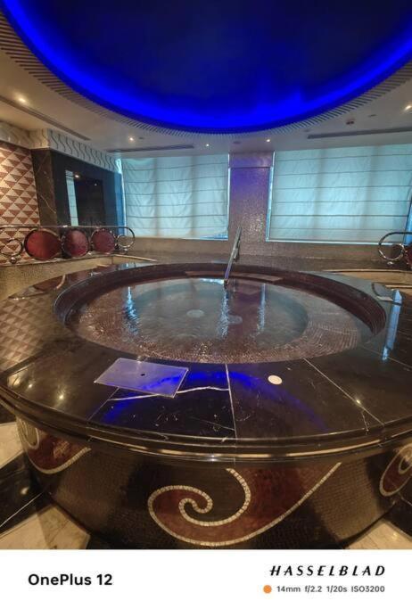 Appartement Luxurious 500 Meters Next To Mall Dubai